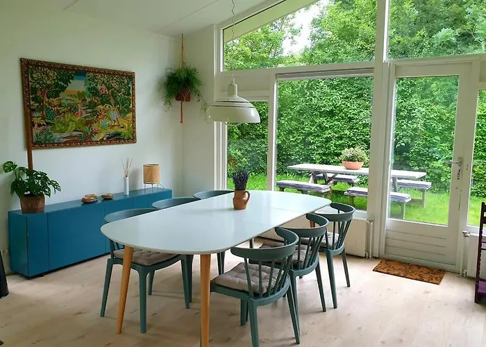 Sfeervolle gerenoveerde bungalow